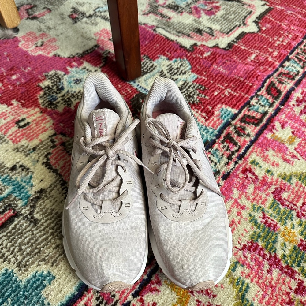 Nike Women's Sneakers - Light Pink